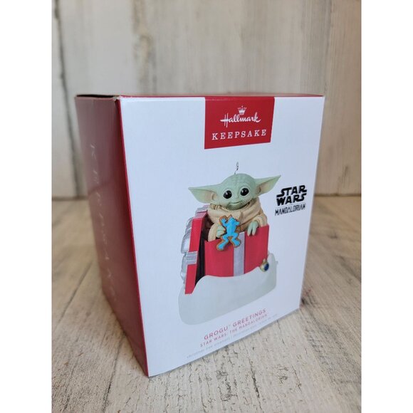 Hallmark Rogue greeting Star Wars Mandalorian ornament Xmas Magic - Picture 2 of 5